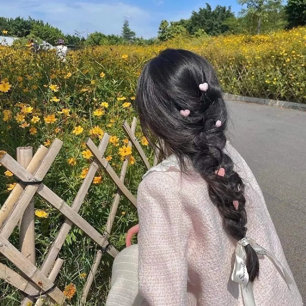 她家少年权倾朝野